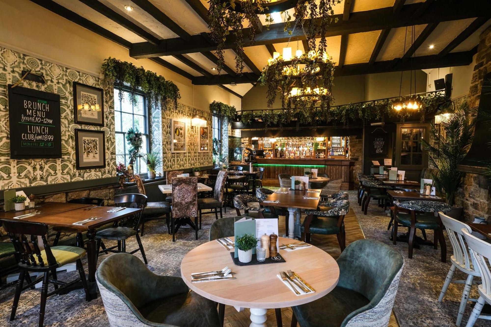Rockingham Arms By Greene King Inns Wentworth  Eksteriør billede