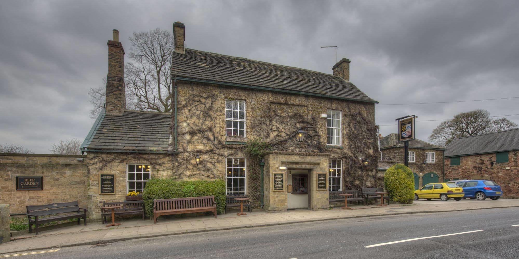 Rockingham Arms By Greene King Inns Wentworth  Eksteriør billede